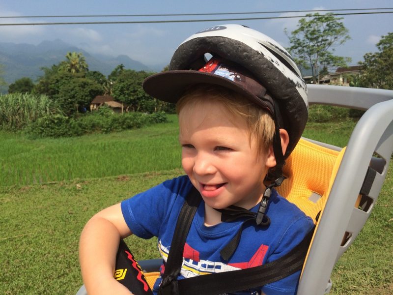 vietnam family cycling