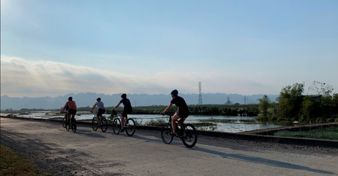 North Vietnam cycling 5days